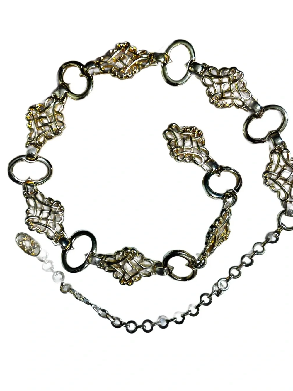 R ~ Vintage ~ Large ~ Gold Tone Chain Link Celtic Knot Design Belt